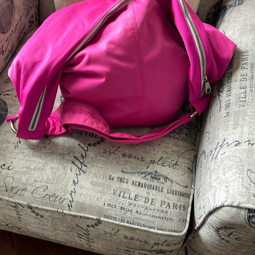 Lululemon large Hot Pink Women's Shoulder Bag